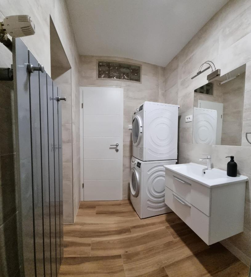 Apartman Orhideja Daire Fužine Dış mekan fotoğraf